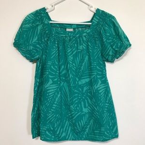 Merona | Green Palm Print Short Ruffle Sleeve Blouse Size S